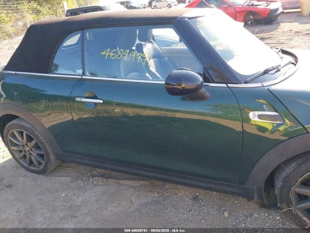 2017 MINI CONVERTIBLE COOPER 13