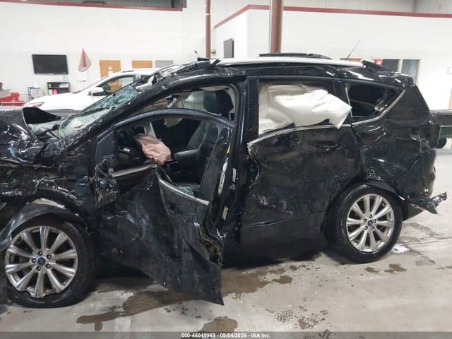 2017 FORD ESCAPE TITANIUM 17