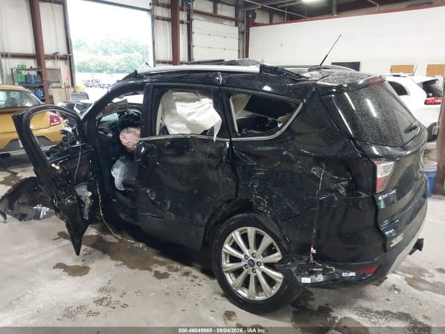 2017 FORD ESCAPE TITANIUM 18