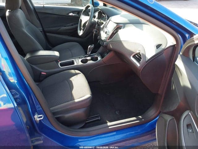 2017 CHEVROLET CRUZE LT AUTO 5