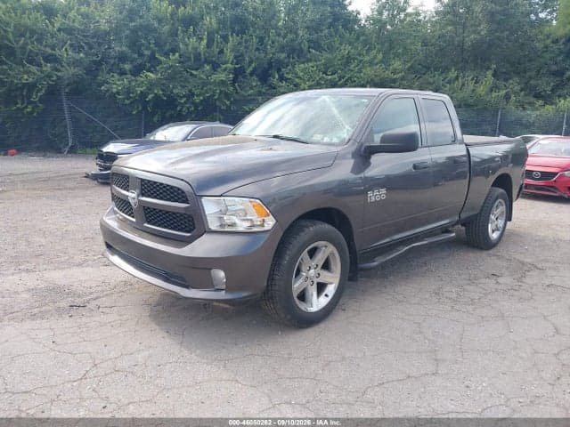 2018 RAM 1500 EXPRESS 4X4 6'4 BOX 2