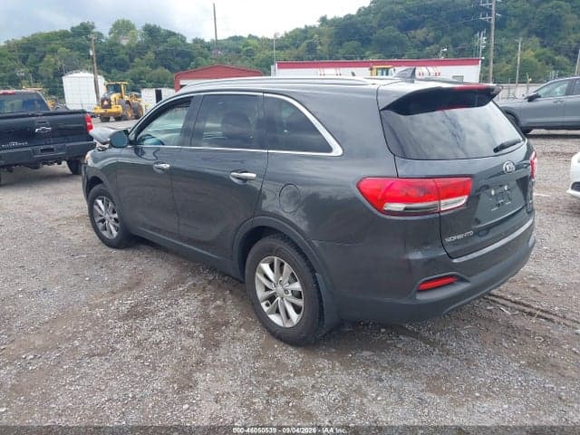 2018 KIA SORENTO 2.4L LX 3