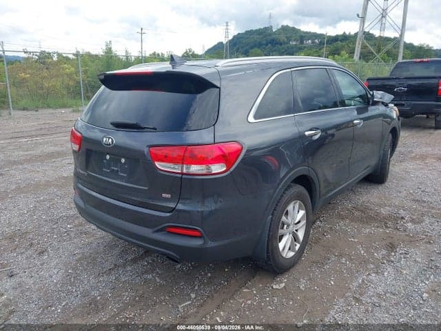 2018 KIA SORENTO 2.4L LX 4