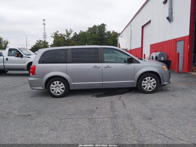 2018 DODGE GRAND CARAVAN SE 14
