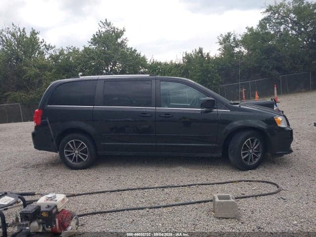 2017 DODGE GRAND CARAVAN SXT 13