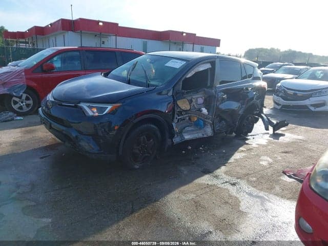 2018 TOYOTA RAV4 LE 2