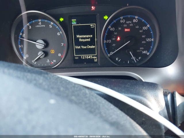 2018 TOYOTA RAV4 LE 7