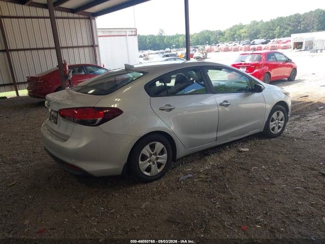 2017 KIA FORTE LX 4