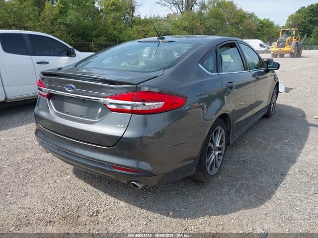 2017 FORD FUSION SE 4