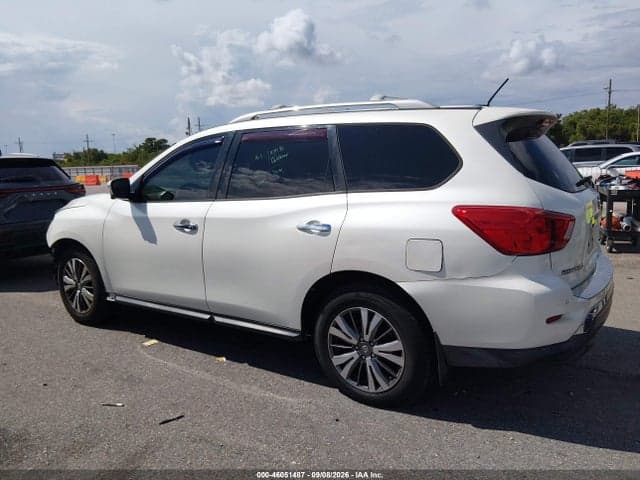 2017 NISSAN PATHFINDER SL 14