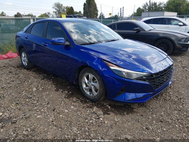 2023 HYUNDAI ELANTRA SE