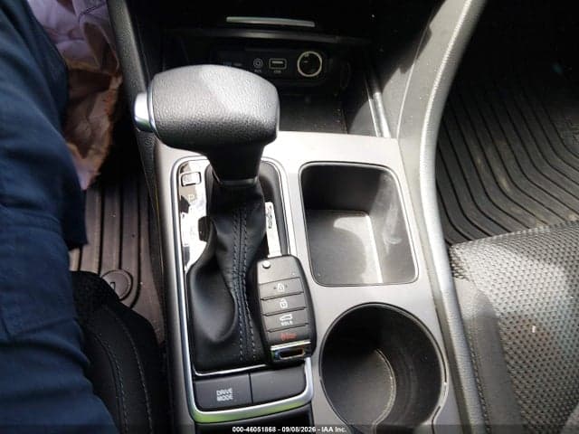2020 KIA OPTIMA LX 11