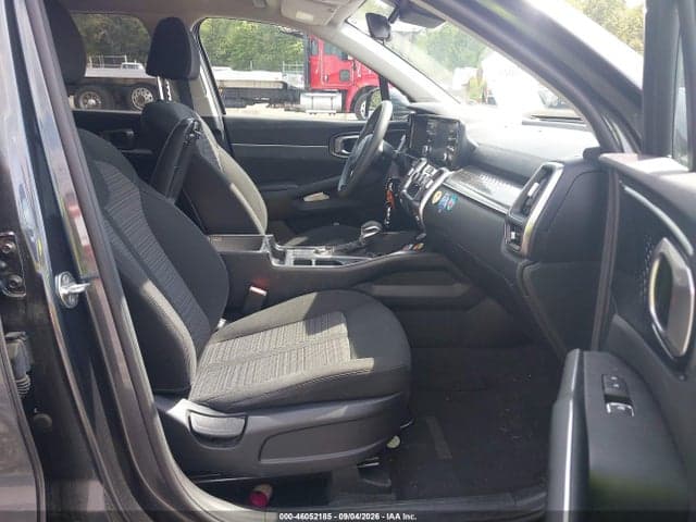 2023 KIA SORENTO LX 3