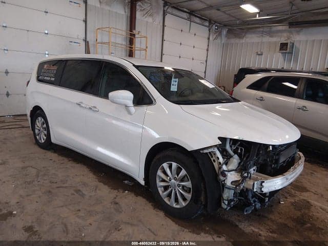 2018 CHRYSLER PACIFICA TOURING PLUS 1