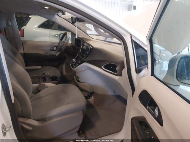 2018 CHRYSLER PACIFICA TOURING PLUS 5
