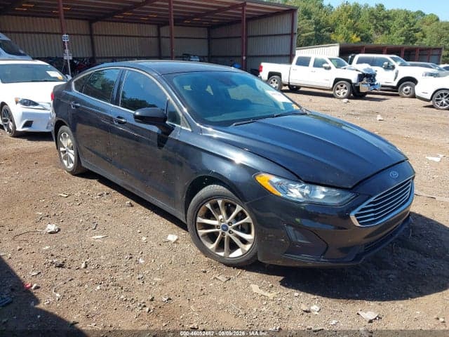 2019 FORD FUSION SE 1