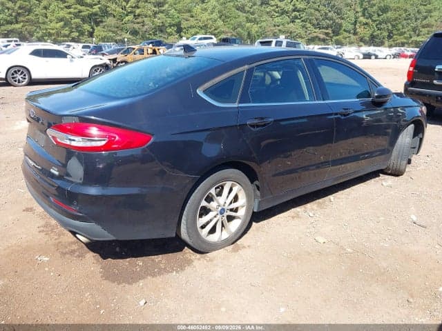 2019 FORD FUSION SE 4