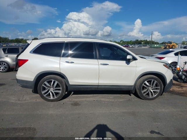 2017 HONDA PILOT TOURING 14