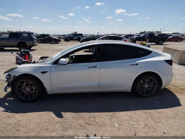 2021 TESLA MODEL 3 STANDARD RANGE PLUS REAR-WHEEL DRIVE 16