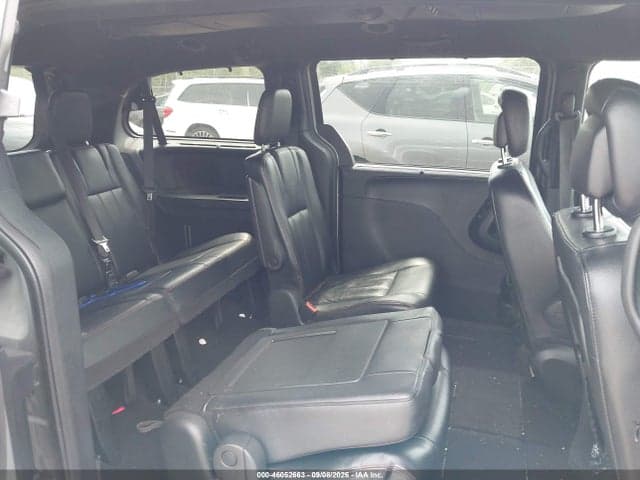 2017 DODGE GRAND CARAVAN GT 8