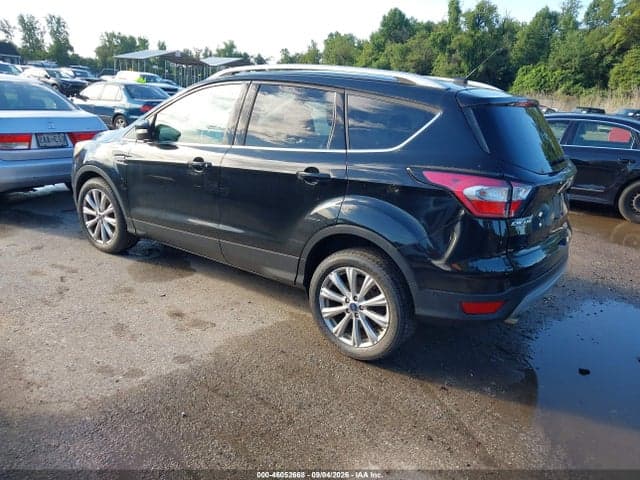 2017 FORD ESCAPE TITANIUM 3