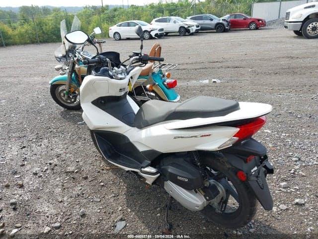 2017 HONDA PCX 150 3