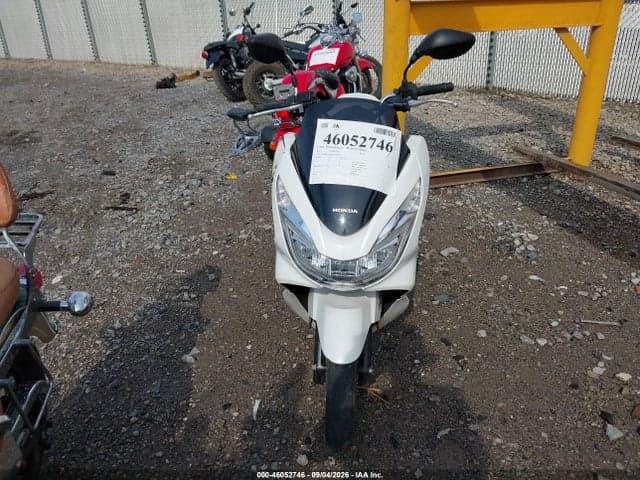 2017 HONDA PCX 150 5