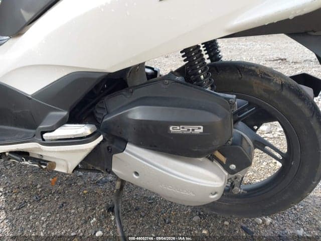 2017 HONDA PCX 150 9