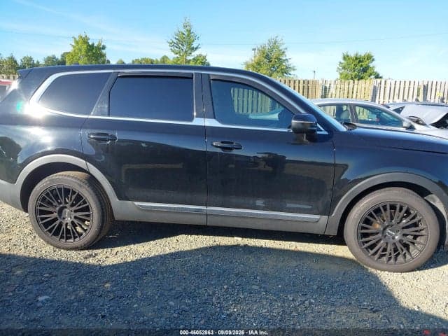 2020 KIA TELLURIDE LX 13
