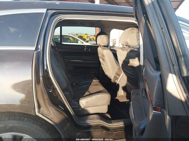 2019 LINCOLN MKT STANDARD 8