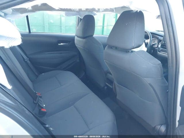 2020 TOYOTA COROLLA LE 8