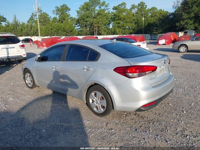 2017 KIA FORTE LX 3