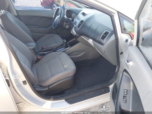 2017 KIA FORTE LX 5