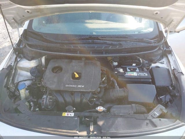 2017 KIA FORTE LX 10