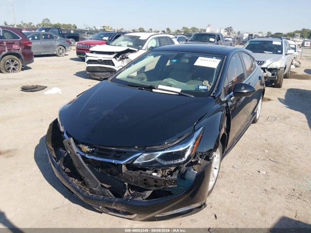 2017 CHEVROLET CRUZE LT AUTO 2
