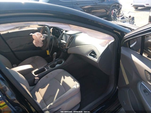 2017 CHEVROLET CRUZE LT AUTO 5