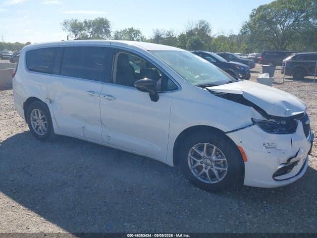 2024 CHRYSLER PACIFICA TOURING L 1
