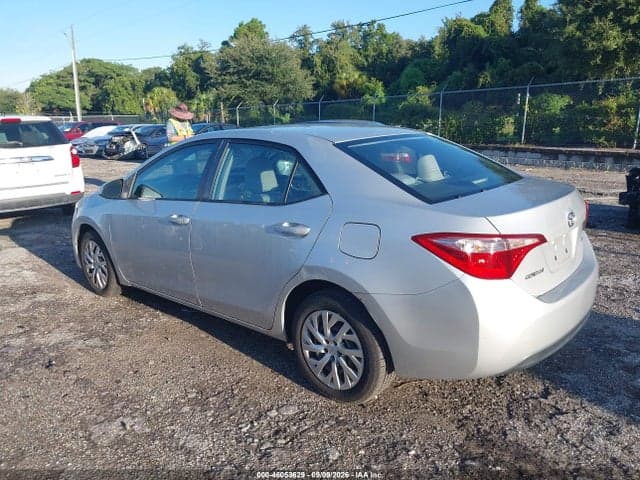 2018 TOYOTA COROLLA LE 3