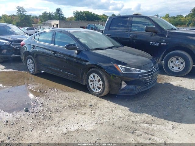 2019 HYUNDAI ELANTRA SE 1