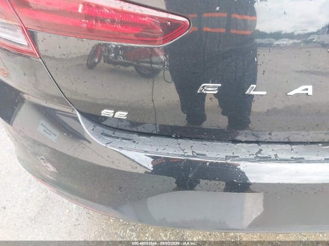 2019 HYUNDAI ELANTRA SE 13