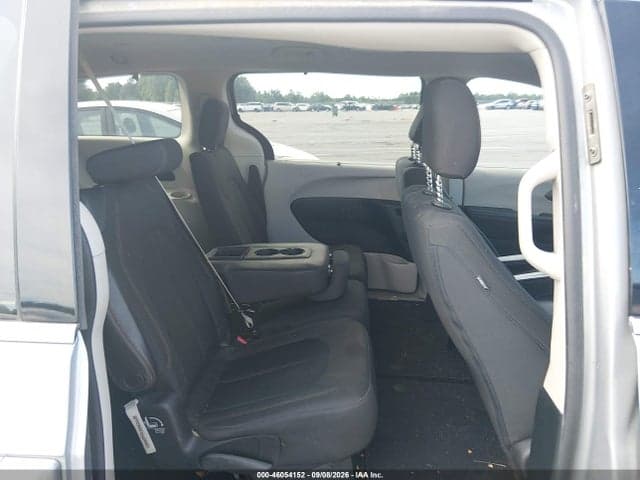 2018 CHRYSLER PACIFICA TOURING PLUS 8