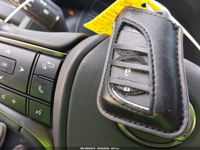 2020 LEXUS UX 200 11