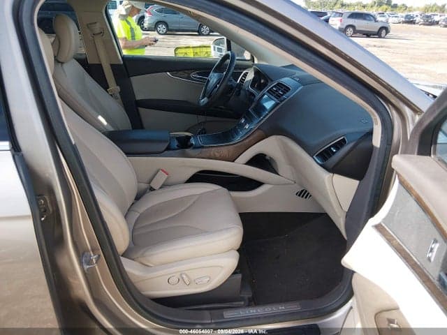 2019 LINCOLN NAUTILUS SELECT 5