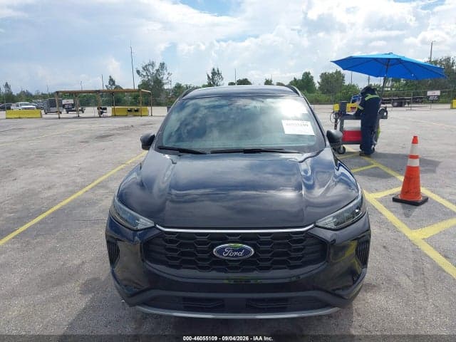 2025 FORD ESCAPE ST-LINE 4