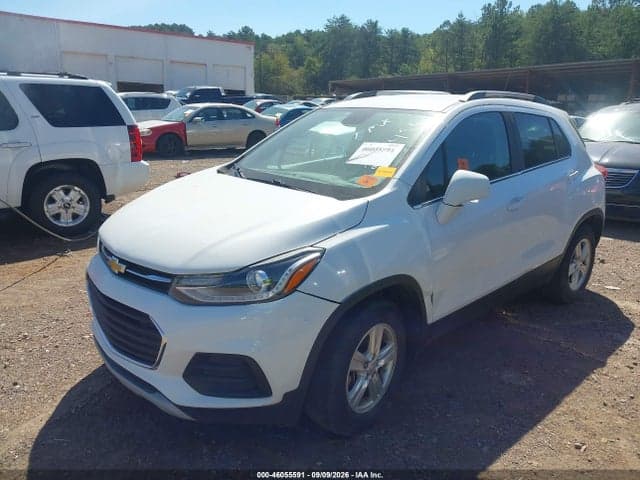 2017 CHEVROLET TRAX LT 2
