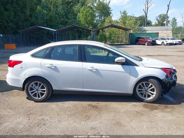 2017 FORD FOCUS SE 13