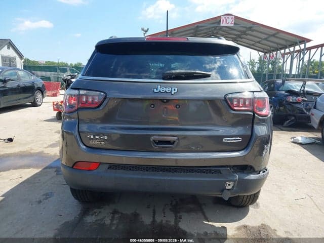 2018 JEEP COMPASS LATITUDE 4X4 17