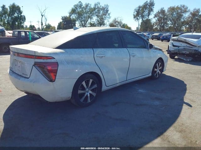 2020 TOYOTA MIRAI 4