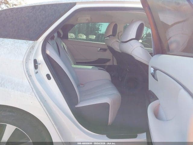 2020 TOYOTA MIRAI 8