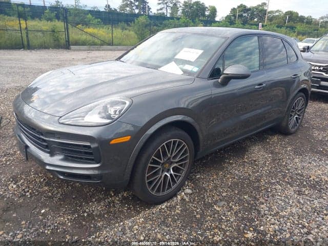 2021 PORSCHE CAYENNE 2